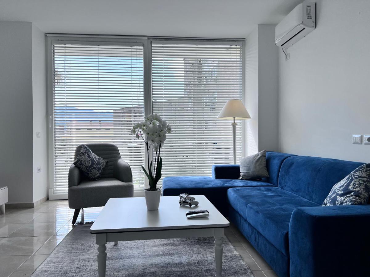 White Luxury Daire Shkodër Dış mekan fotoğraf